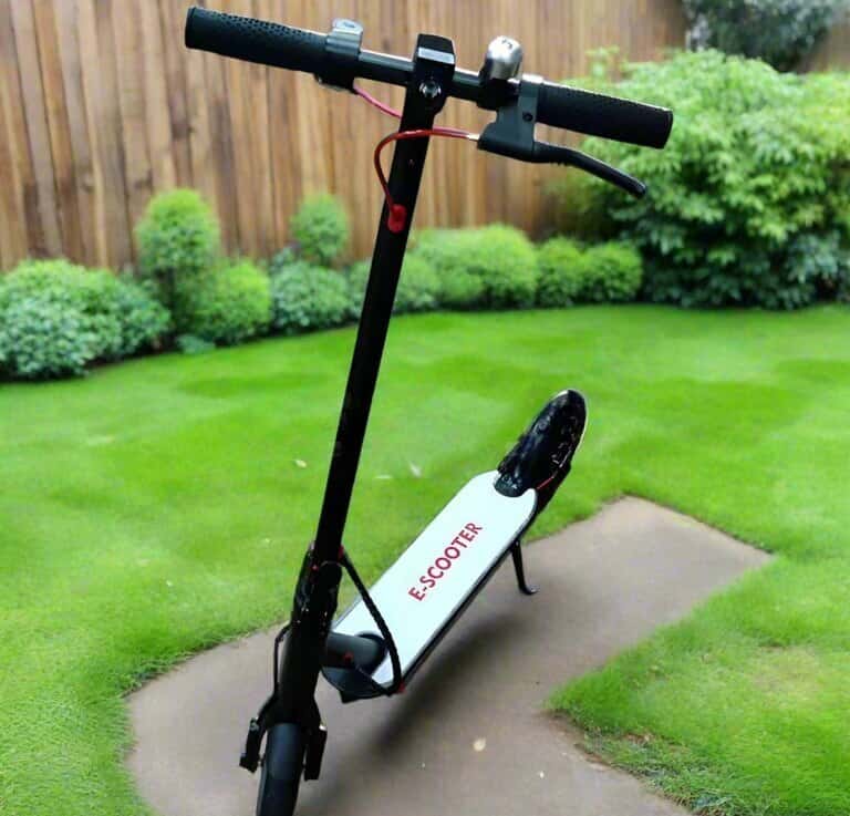 Unisex kids' scooter, Electric scooter, Black color - Tenderyard