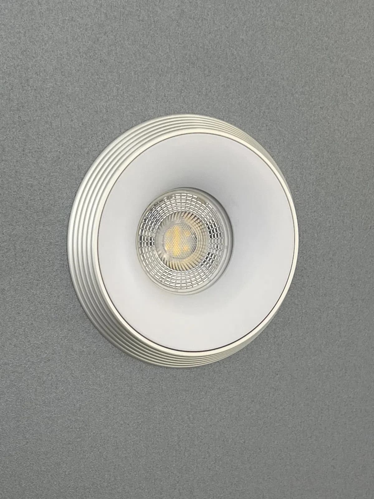 LED lampa, Qarışıq rəng