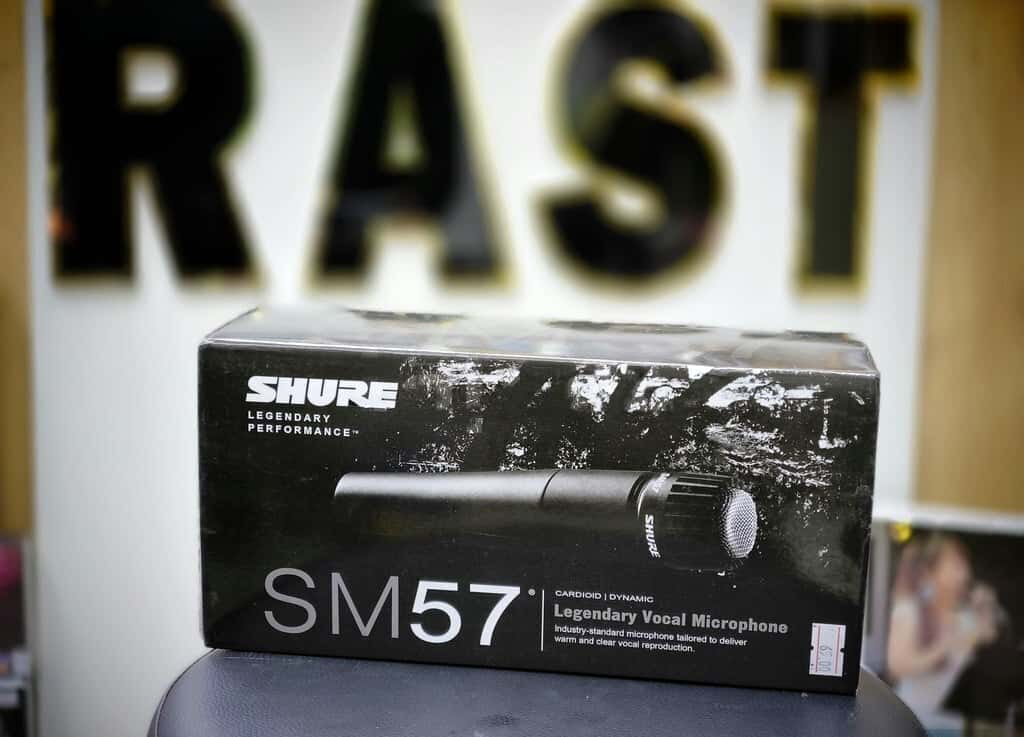 Микрофон Shure SM 57 - Tenderyard