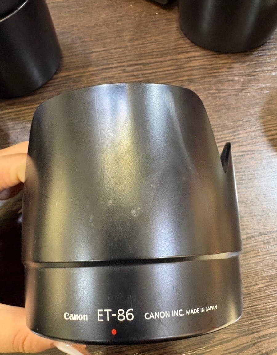 Blenda Canon ET-86
