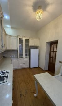 6 otaqlı həyət evi 210 m² satılır — şəkil 22