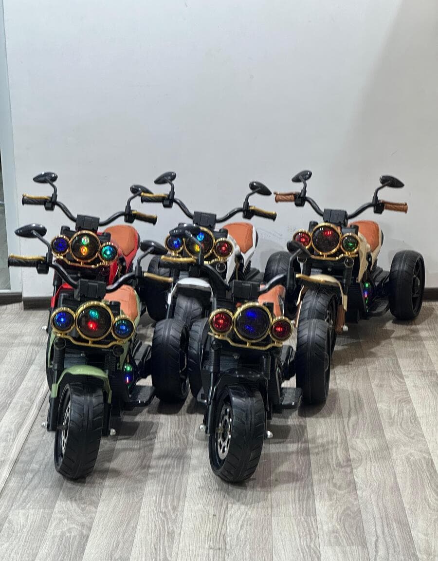 Elektrik motosikleti Retro 2388