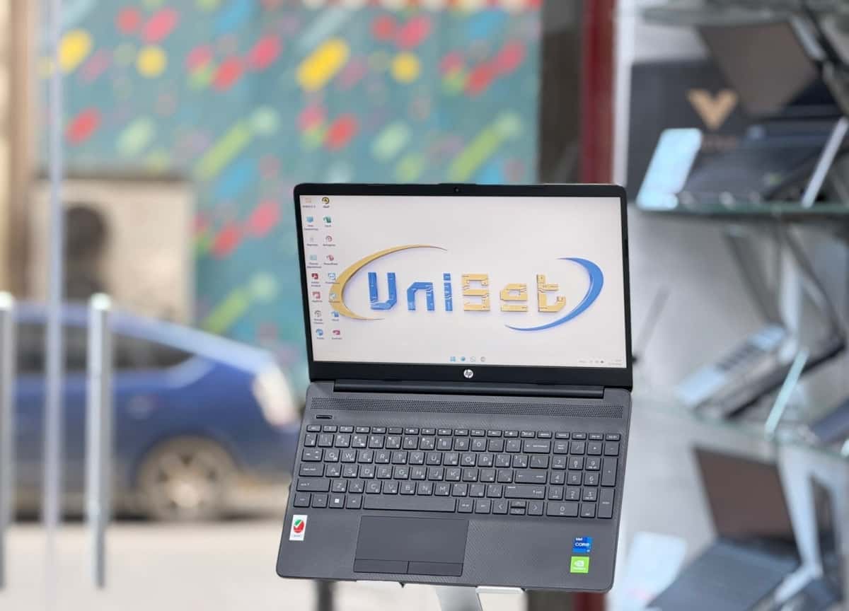 HP brand laptop, Gray color - Tenderyard