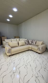 Künc divan, Boz rəng — şəkil 1