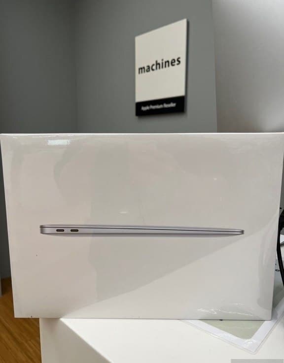 Apple markalı notbuk, Boz rəng