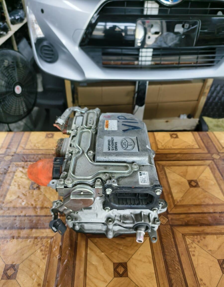 İnverter Toyota Aqua