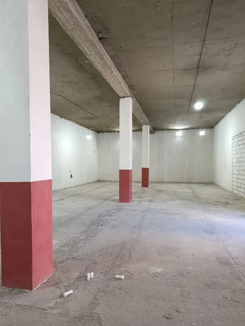 200 m² anbar kirayə verilir Bakı, Binəqədi r.