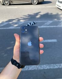 Apple iPhone 11, 4 GB — şəkil 1