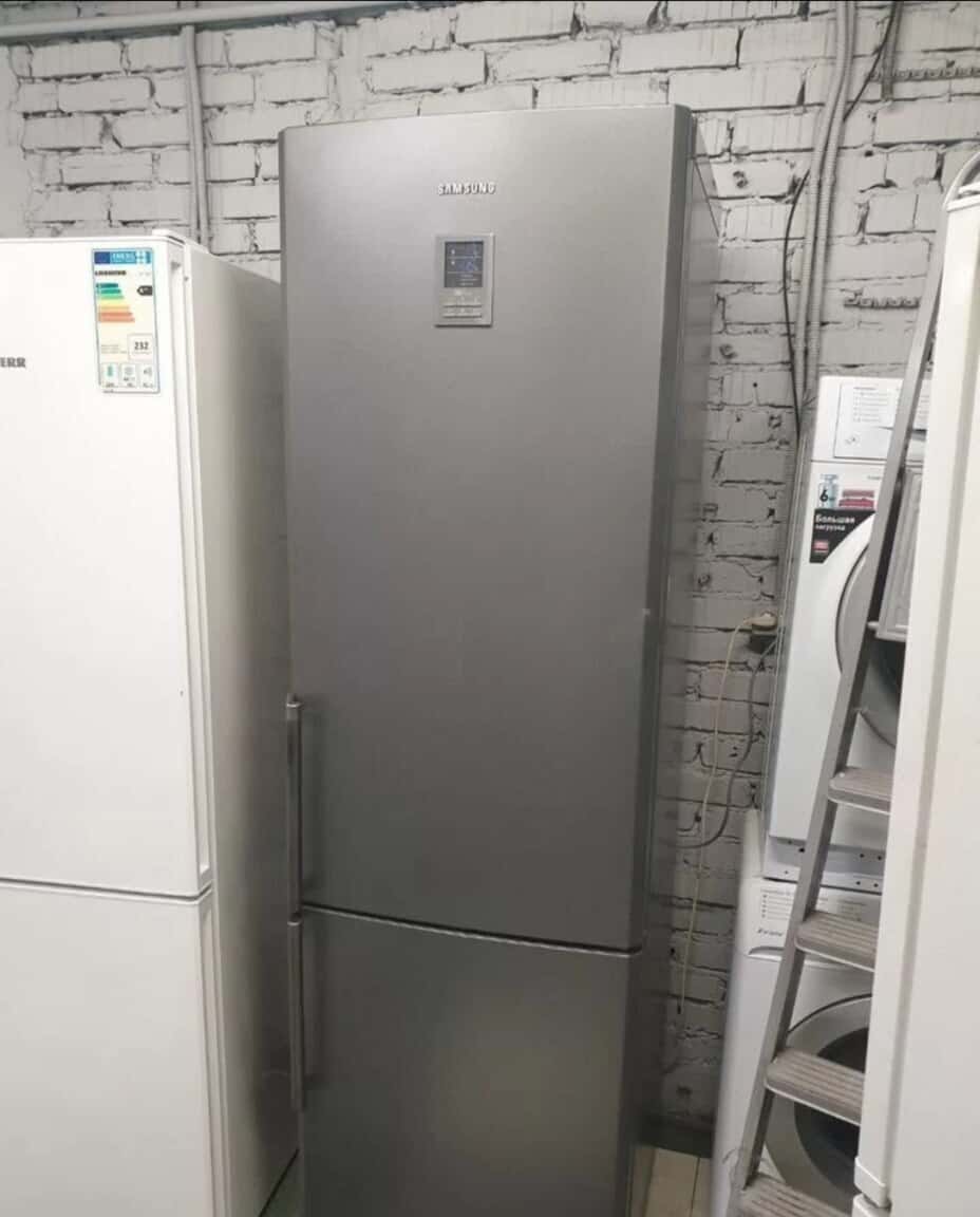 Indesit refrigerator - Tenderyard