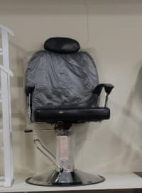 Bərbər və salon kreslosu — şəkil 3