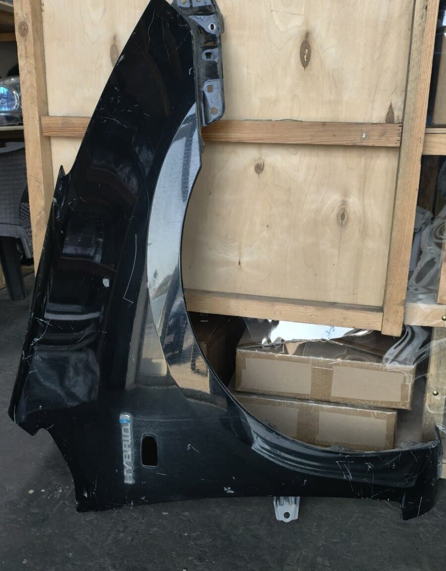 Qanad Toyota Prius 20