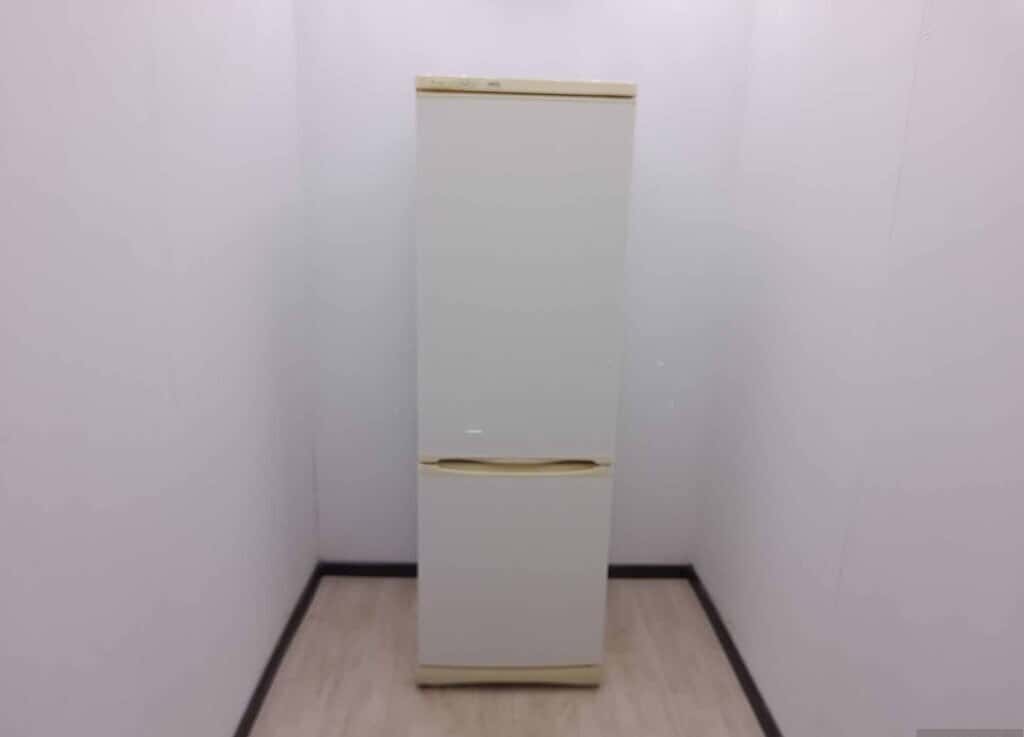 Indesit refrigerator - Tenderyard