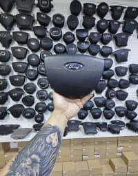 Airbag qapağı Ford Focus — şəkil 1