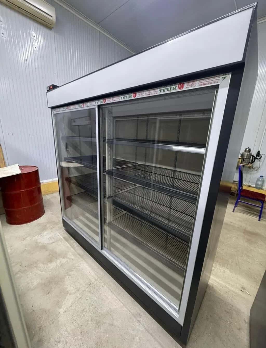 Refrigerated Display Cases and Equipment for Markets - Tenderyard