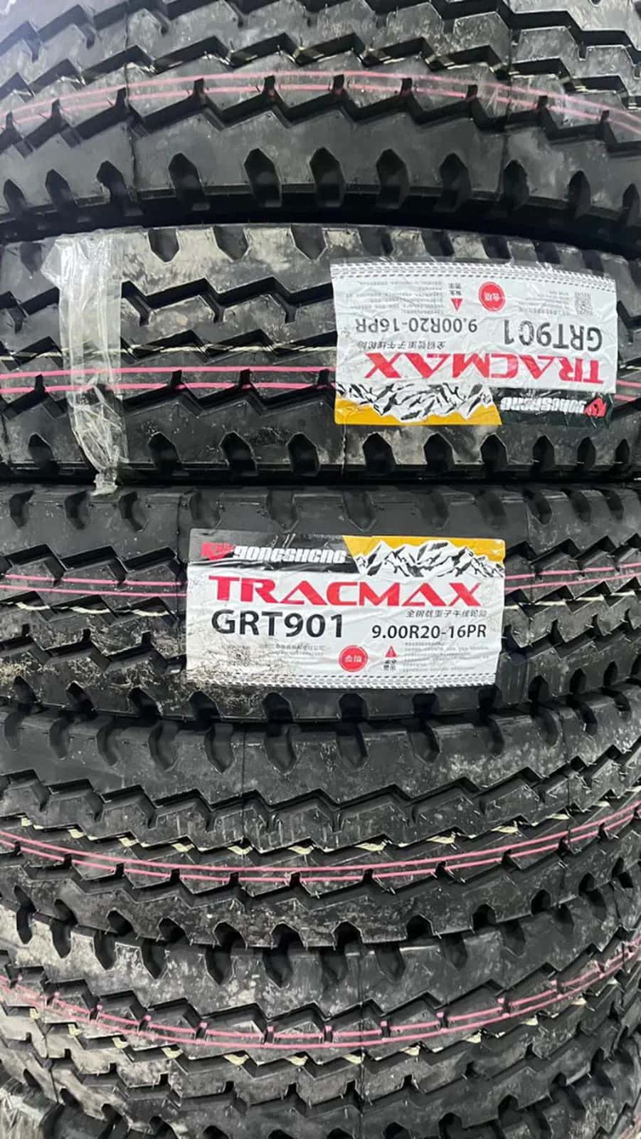 Tracmax Tire 9.00R20 (for ZIL) - Tenderyard