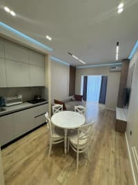 2 otaqlı mənzil 70 m² kirayə verilir — şəkil 3