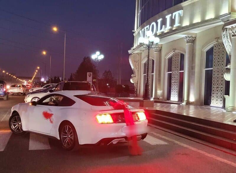 Bəy gəlin maşını Ford Mustang Coupe 2017