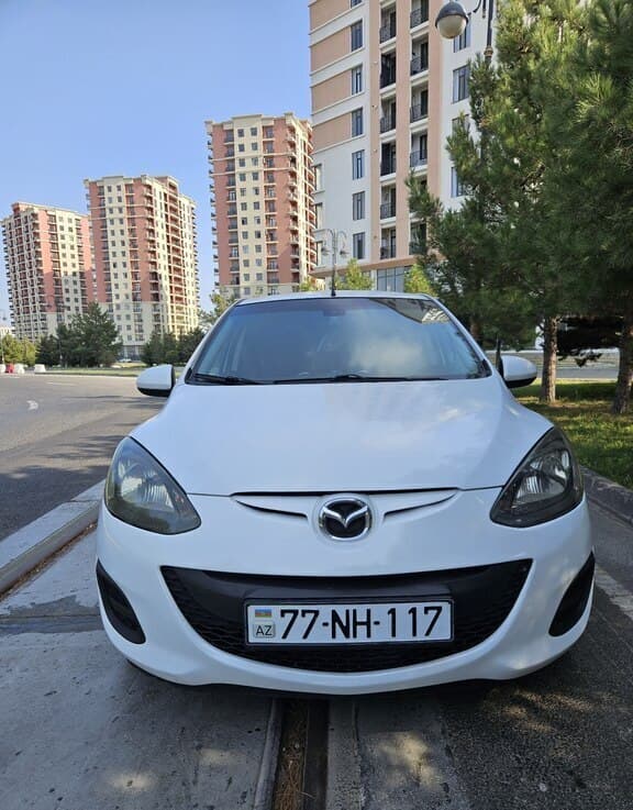 Mazda 2, 2012 il, 230000 km, 1.5 L