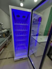 Eurocold Şüşə Qapılı Soyuducu Vitrin — şəkil 6