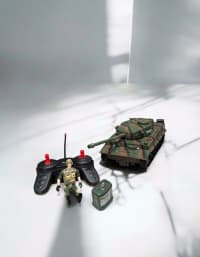 Pultla idarə olunan oyuncaq tank — şəkil 2