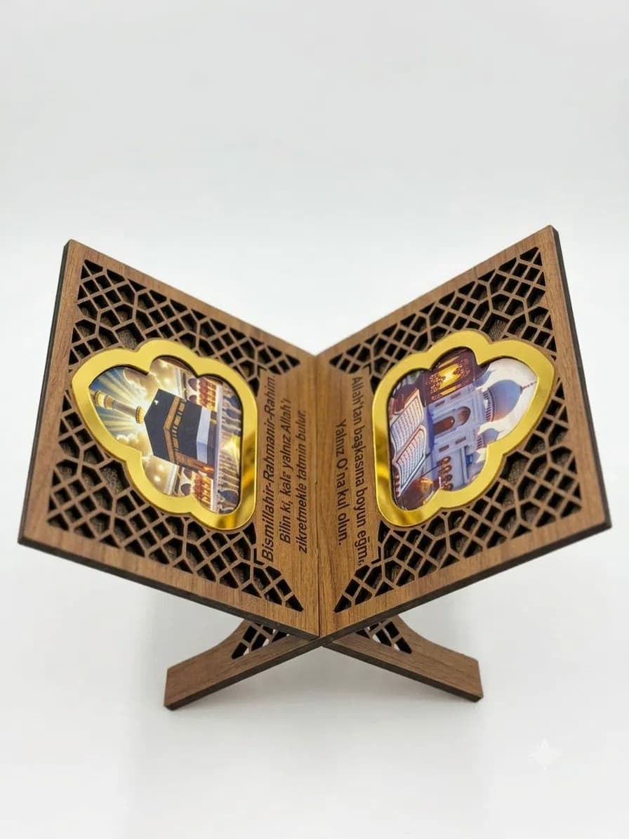 Quran üçün taxta altlıq