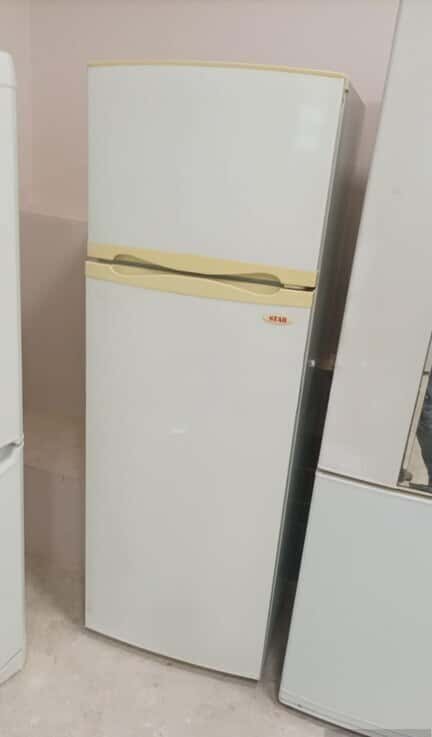 Indesit refrigerator - Tenderyard