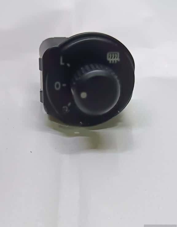 Side mirror control switch Skoda Octavia - Tenderyard