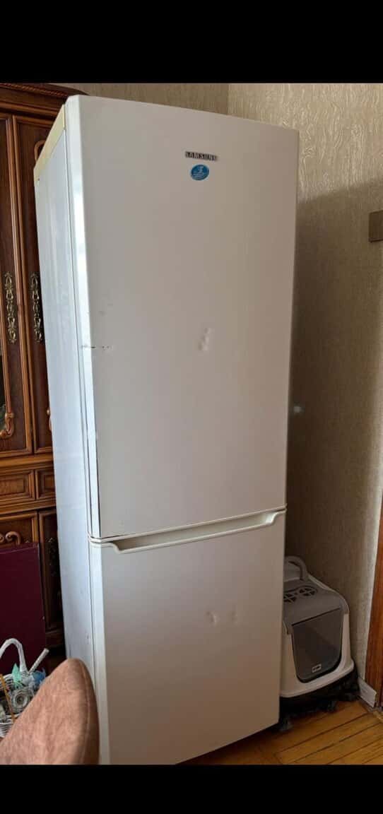 Indesit refrigerator - Tenderyard