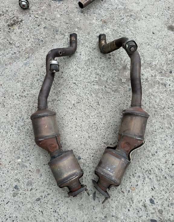 Range Rover Catalytic Converter - Tenderyard