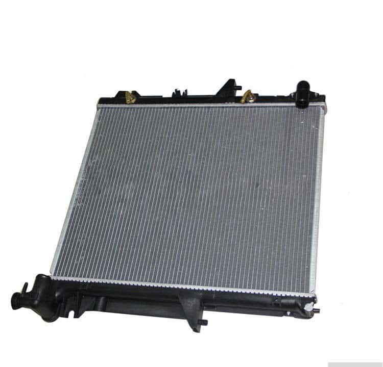 Su radiatoru Mitsubishi L200 - Tenderyard