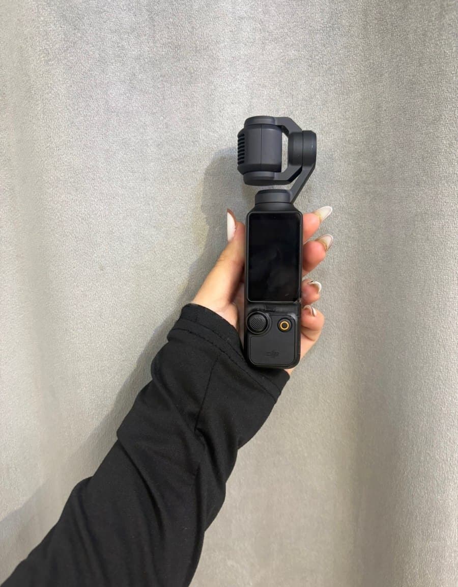 Kamera DJI Osmo Pocket 4 Creator Combo
