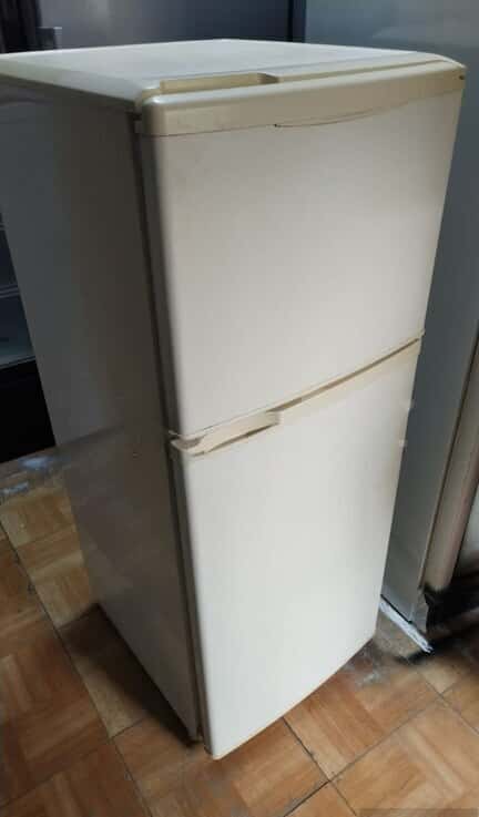 Indesit refrigerator - Tenderyard