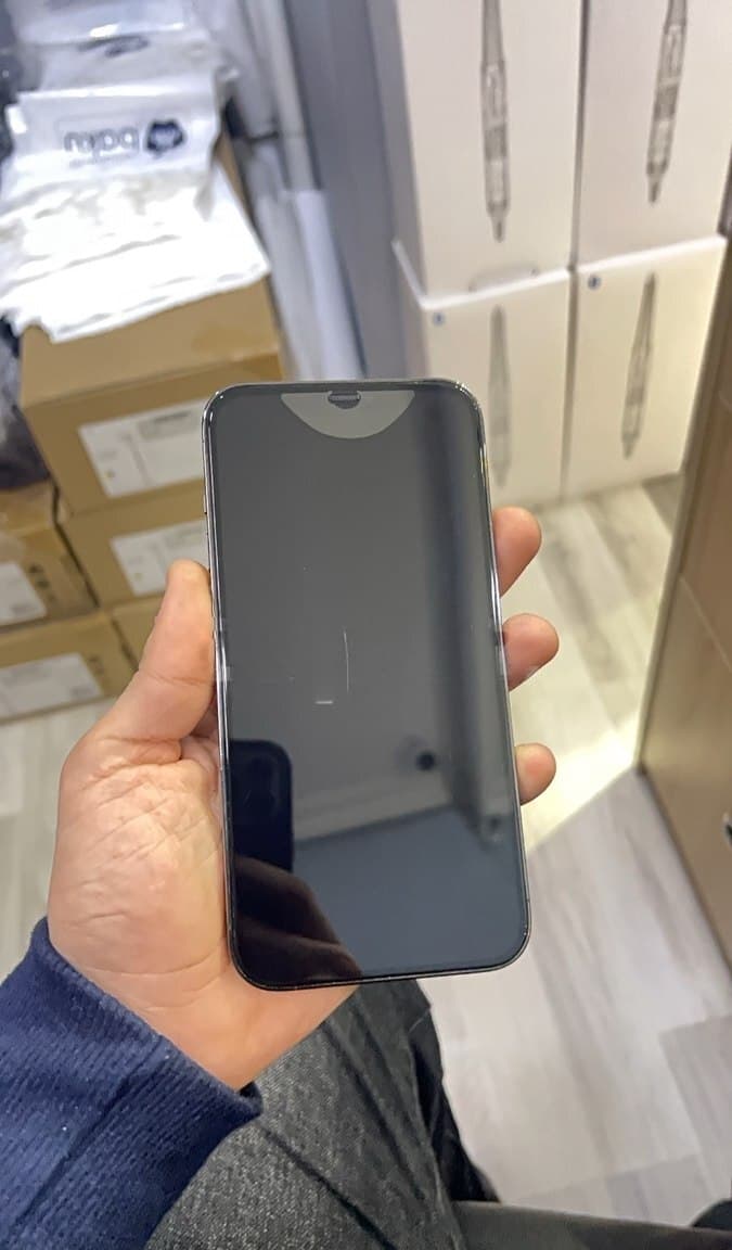 Apple iPhone 12 Pro Max, 6 GB