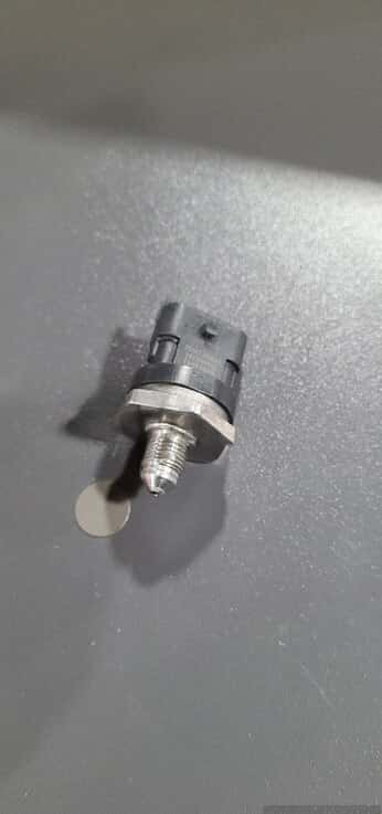 Fuel sensor for Hyundai Genesis, Santa Fe, Sonata, Tucson - Tenderyard