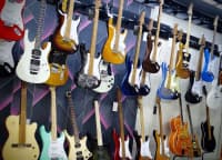 Elektrik gitara, 6 simli — şəkil 2