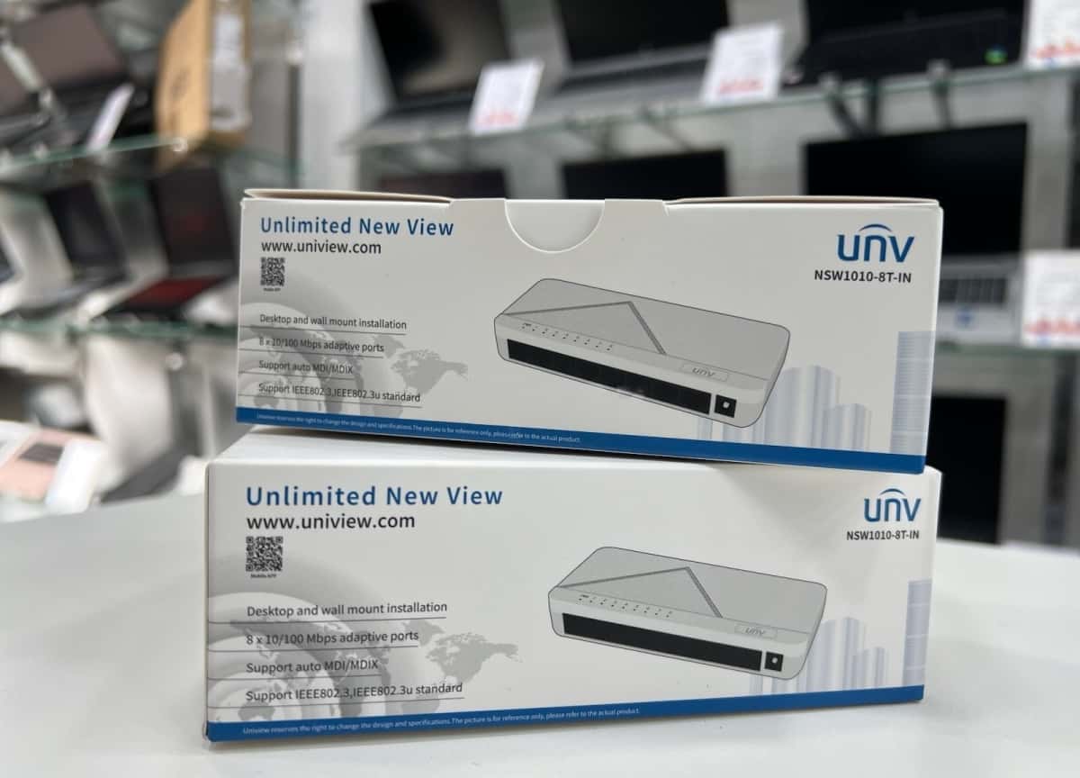 UNV NSW1010-8T-IN 8-Port Desktop Switch - Tenderyard