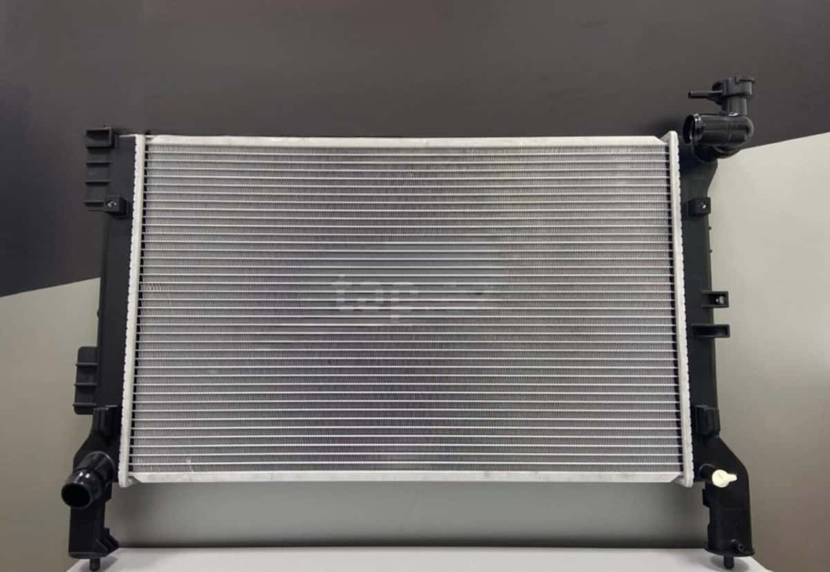 Water radiator for Hyundai Sonata 2015-2019 Hybrid - Tenderyard