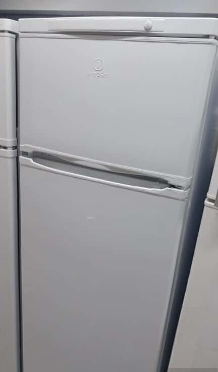 Indesit refrigerator - Tenderyard