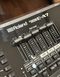 Sintezator Roland E-A7 — şəkil 3
