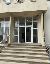 663 m² Orta təmirli obyekt satılır — şəkil 4
