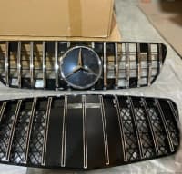 Radiator barmaqlığı Mercedes W211 — şəkil 3