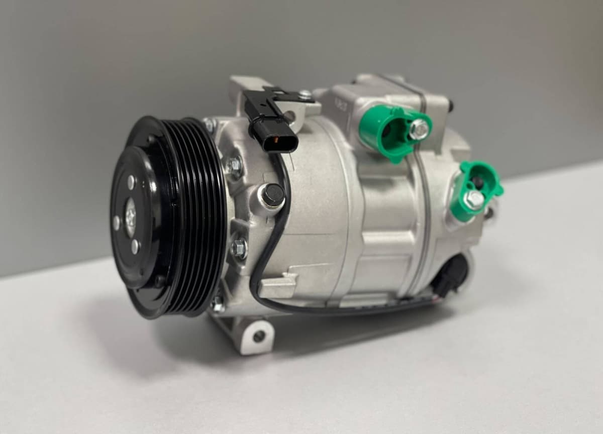 Kondisioner kompressoru Hyundai Santa Fe 2012-2018 2.0-2.2
