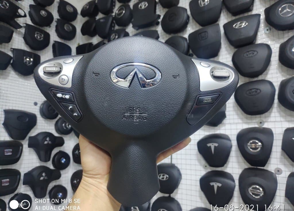 Airbag qapağı Infiniti FX35