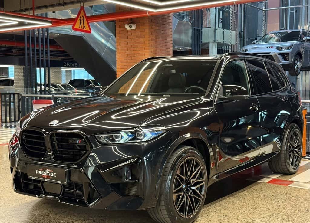 BMW X5, 2023 il, 50000 km, 3000 L - Tenderyard
