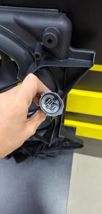 Elektro vintilyator Chevrolet Malibu 2016-2019 — şəkil 3