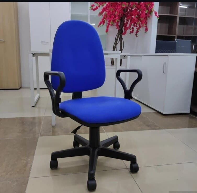 Qarışıq rəng, Ofis üçün kreslo
