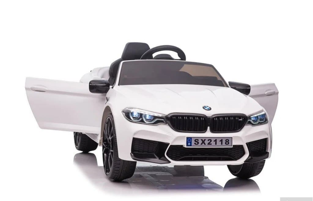 Elektrikli avtomobil BMW M5 uşaqlar üçün