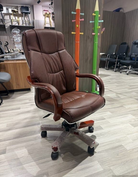 Qarışıq rəng, Ofis üçün kreslo