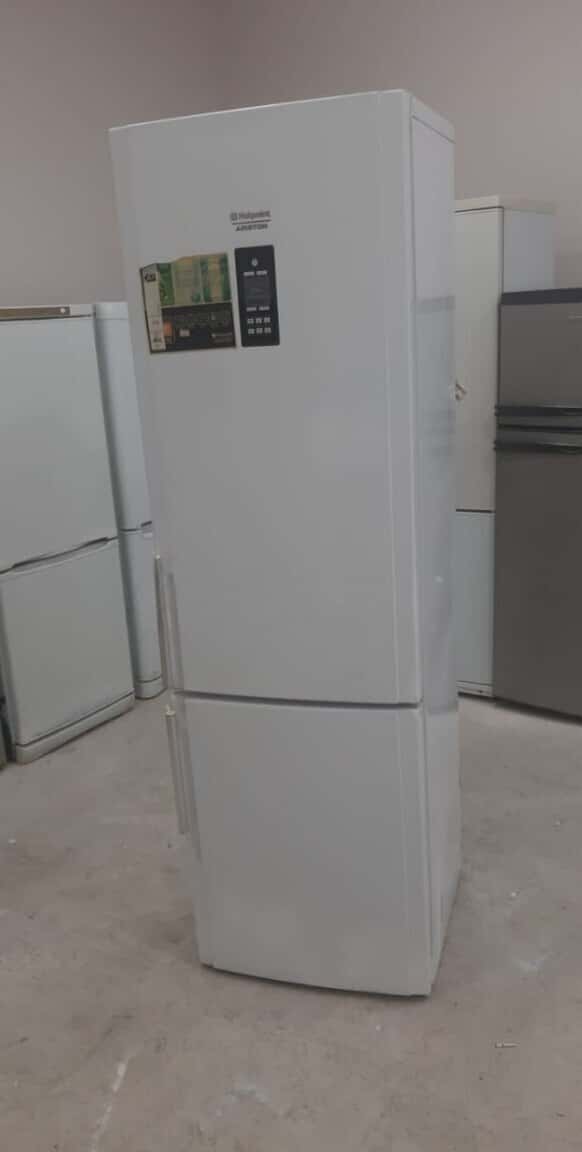 Hotpoint-Ariston refrigerator - Tenderyard