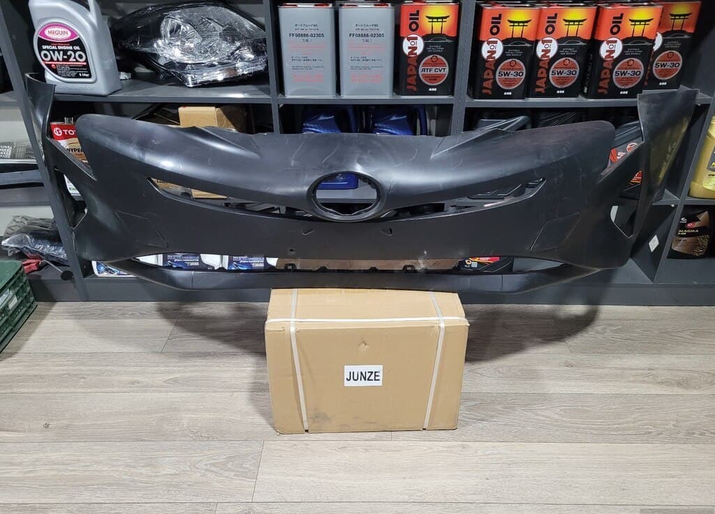 Ön bufer Toyota Prius 2015-2019